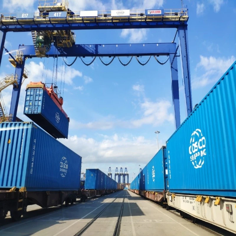 road and rail containers